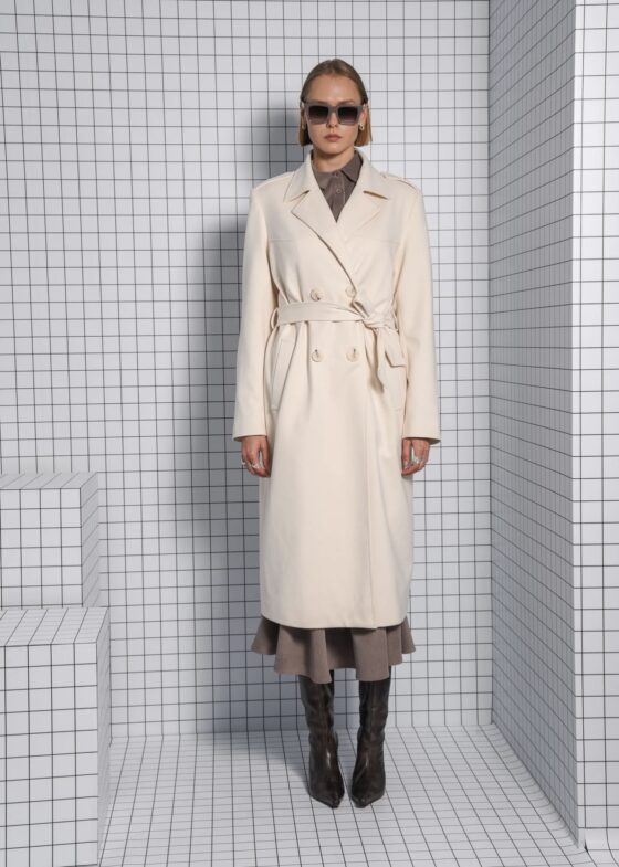 New Dawn Coat Off white