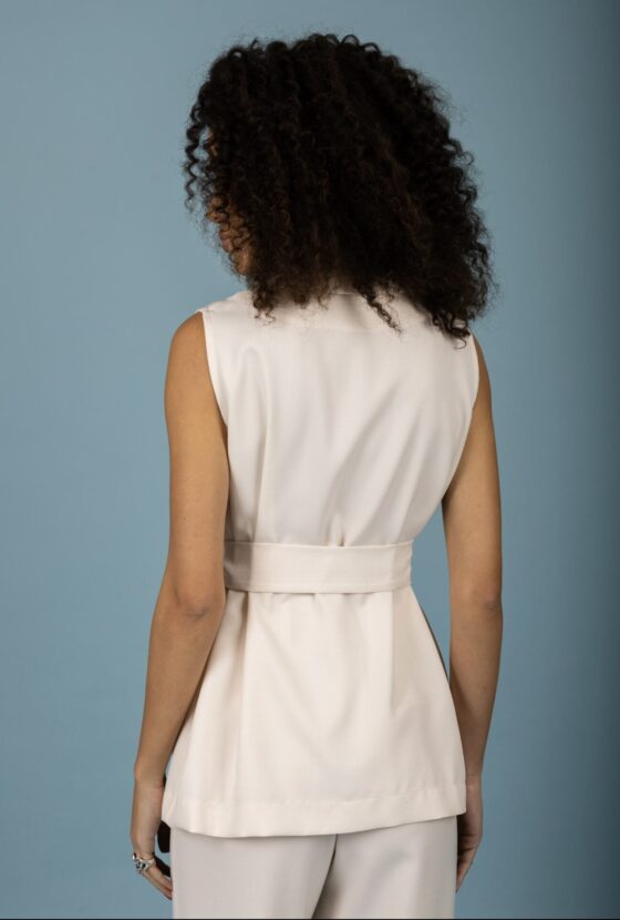 Alessandro sleeveless blazer (Ecru) - Image 3